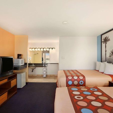 Hotel Super 8 By Wyndham Indio Zewnętrze zdjęcie
